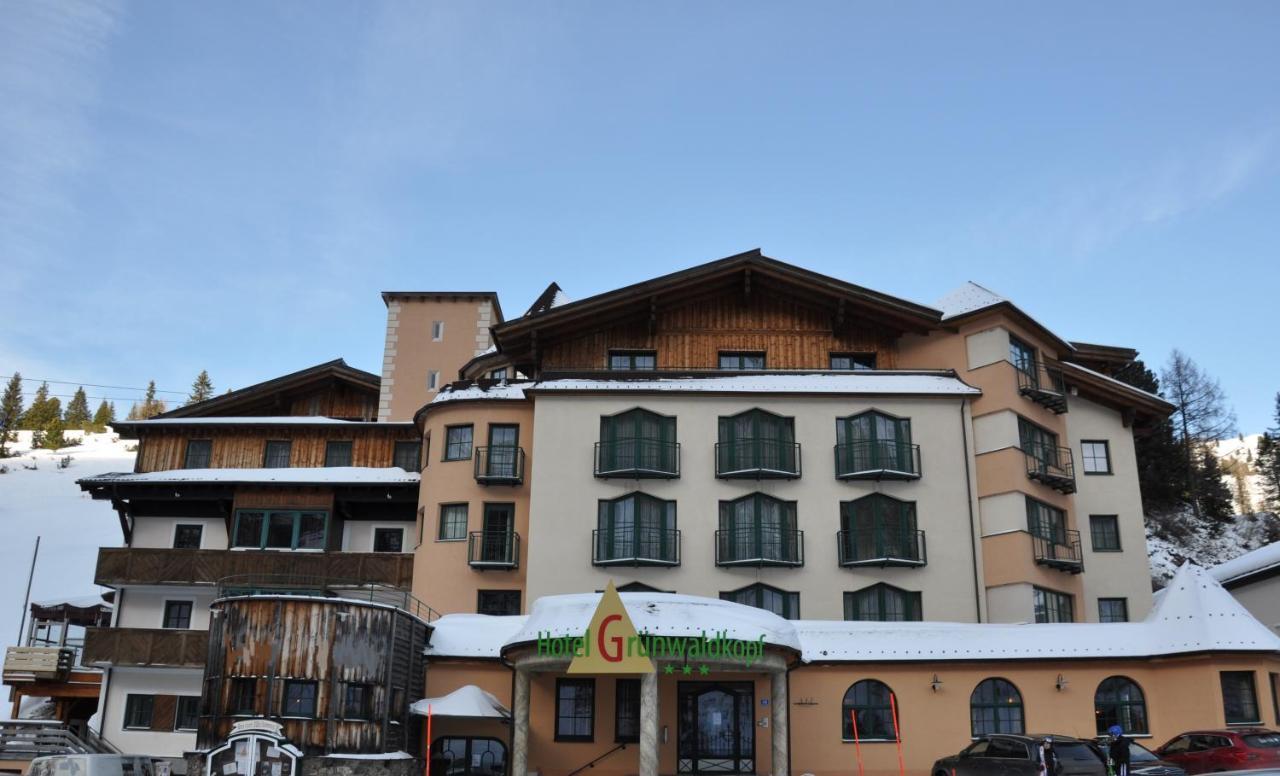 Hotel Gruenwaldkopf Обертауерн Екстер'єр фото