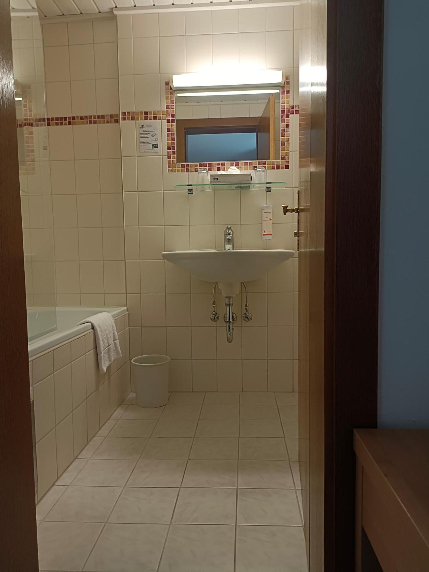 Hotel Gruenwaldkopf Обертауерн Екстер'єр фото