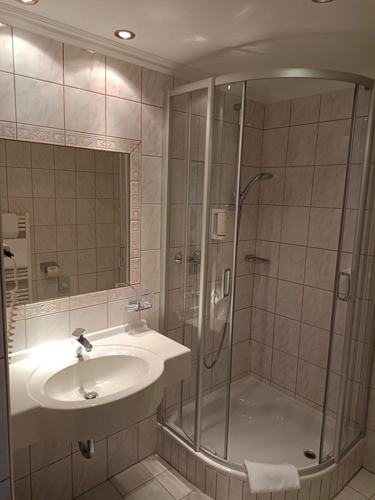 Hotel Gruenwaldkopf Обертауерн Екстер'єр фото